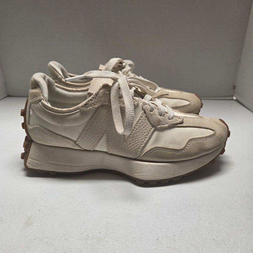New Balance 327 Linen Sea Salt Womens 7 Cream Suede Casual Sneakers WS327NKD